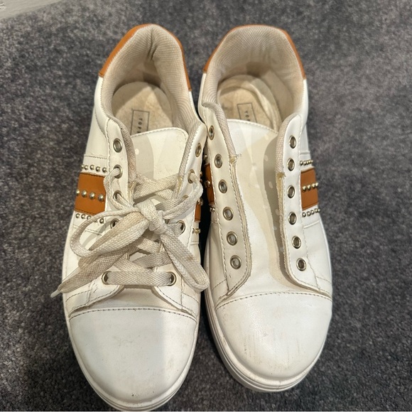 Top shop Embellished White Sneaker - Picture 2 of 3